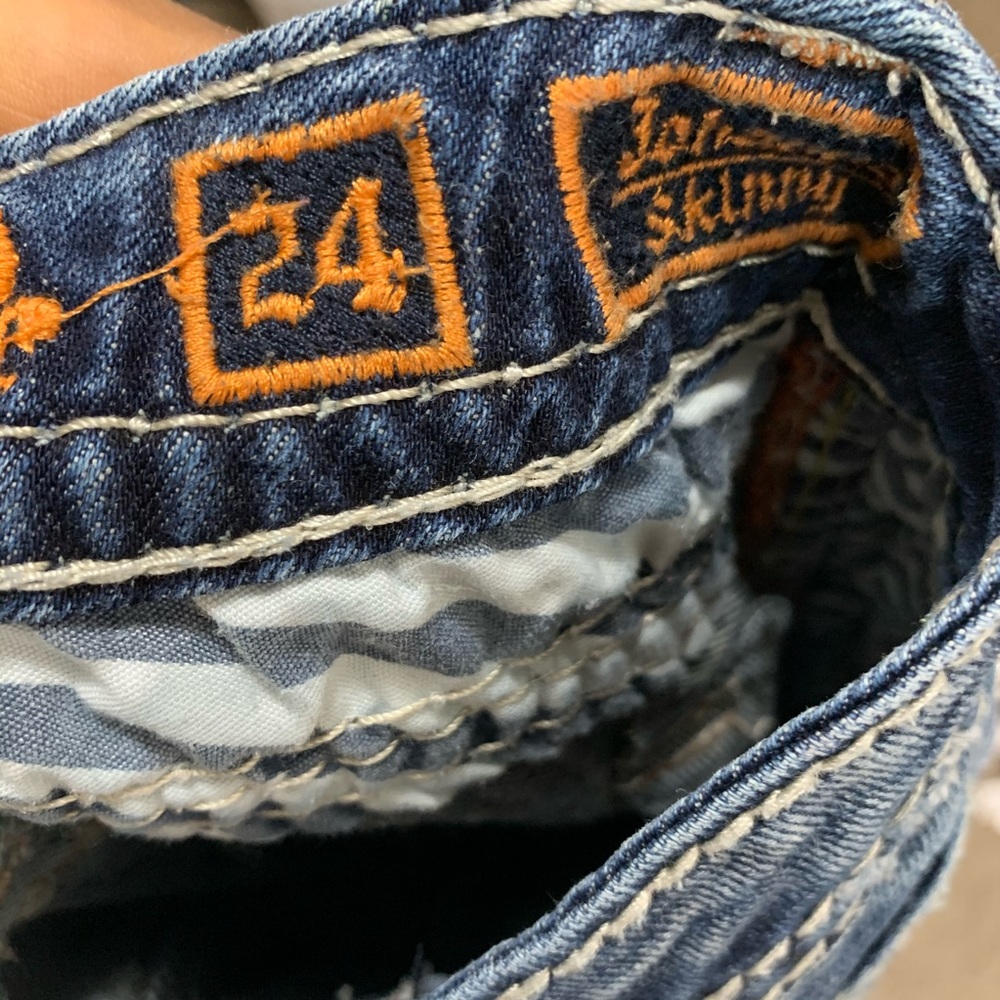SOLD Rock Revival Johanna Skinny Jeans Denim Faded - Picture 3 of 6